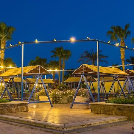 Lilly Land Resort Chalets Hurghada Buitenkant foto