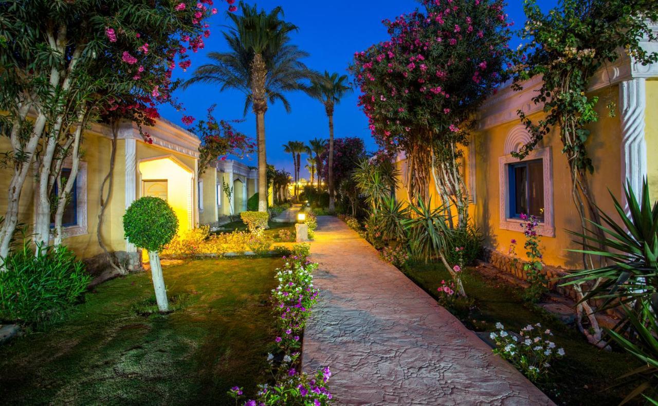 Lilly Land Resort Chalets Hurghada Buitenkant foto
